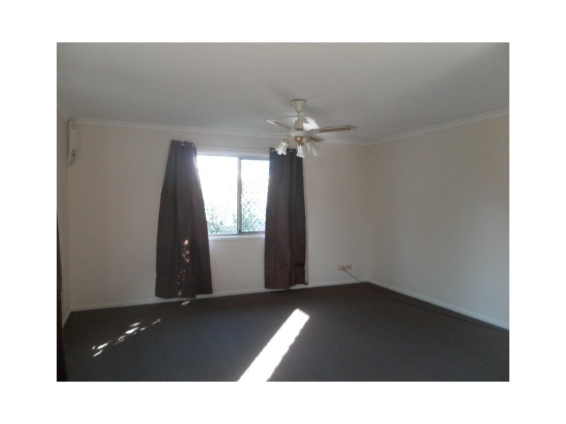 777 Boat Harbour Drive, Urangan QLD 4655