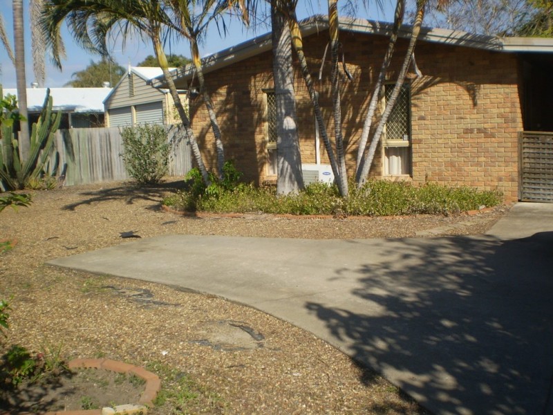 777 Boat Harbour Drive, Urangan QLD 4655