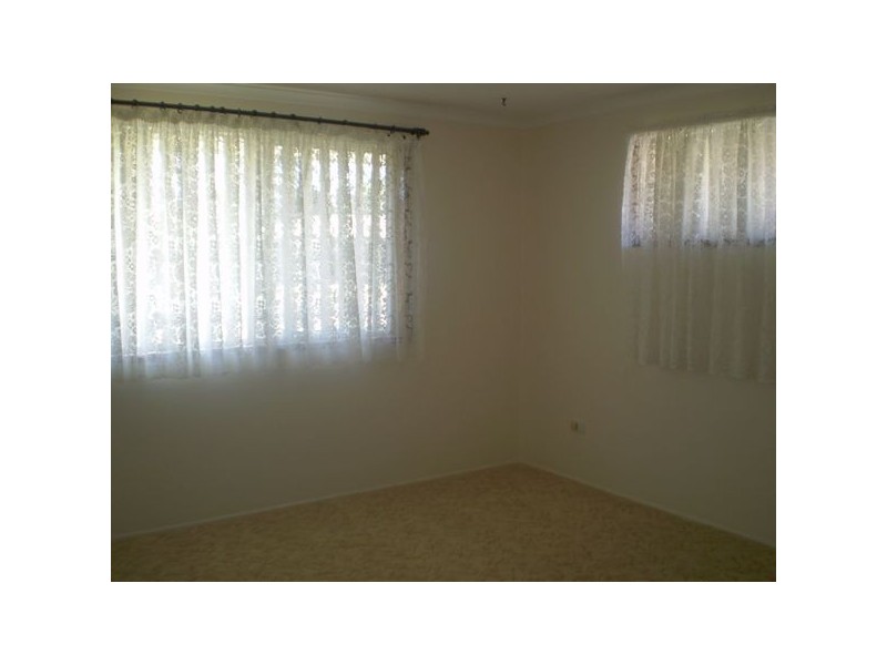 21 Moonlight Ave, Scarness QLD 4655