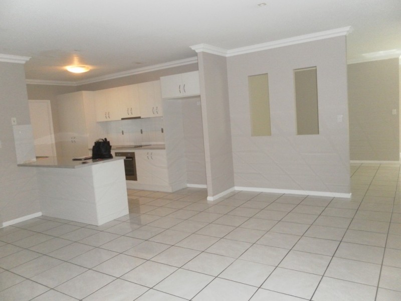 7 Beagle Avenue, Nikenbah QLD 4655