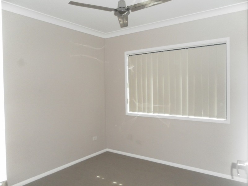7 Beagle Avenue, Nikenbah QLD 4655