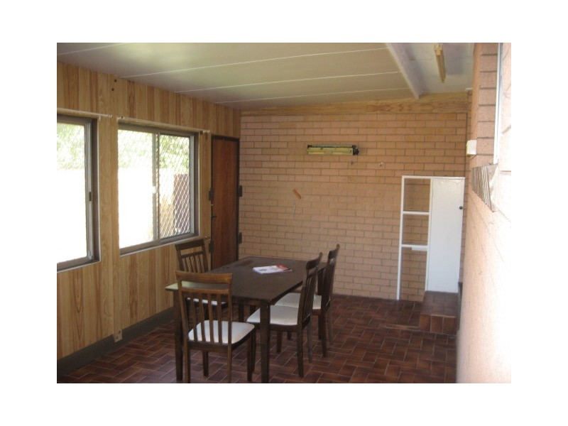 11 Southerden Street, Torquay QLD 4655
