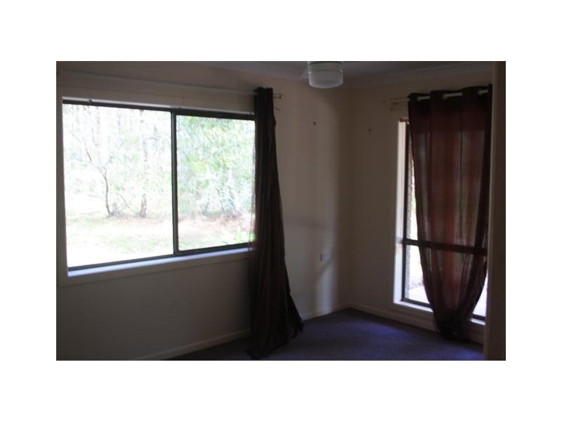 92 Colyton St, Torquay QLD 4655