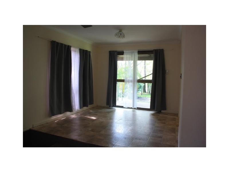 92 Colyton St, Torquay QLD 4655