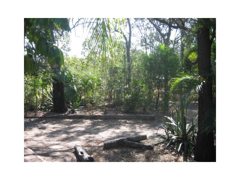 92 Colyton St, Torquay QLD 4655