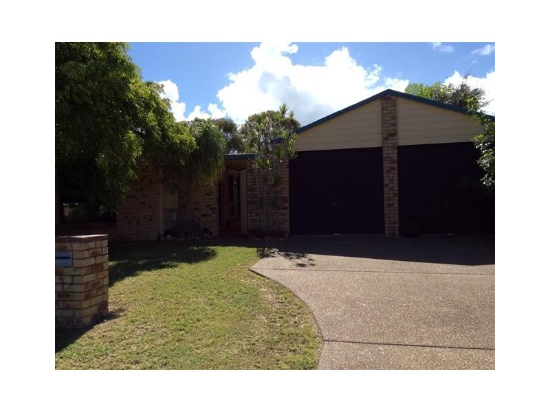 8 Tristania Crescent,, Urangan QLD 4655