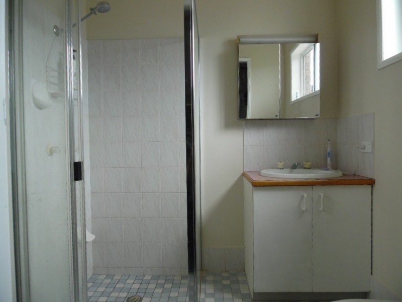 31 Christine Avenue, Torquay QLD 4655