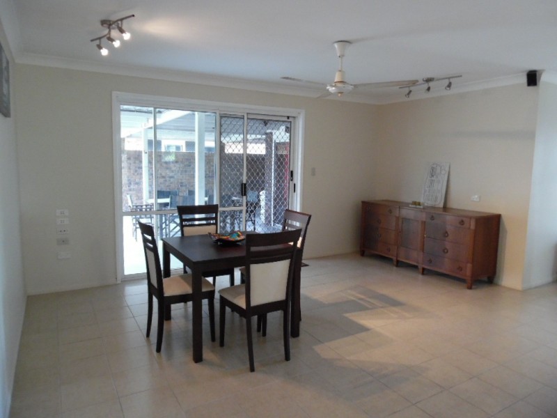 31 Christine Avenue, Torquay QLD 4655