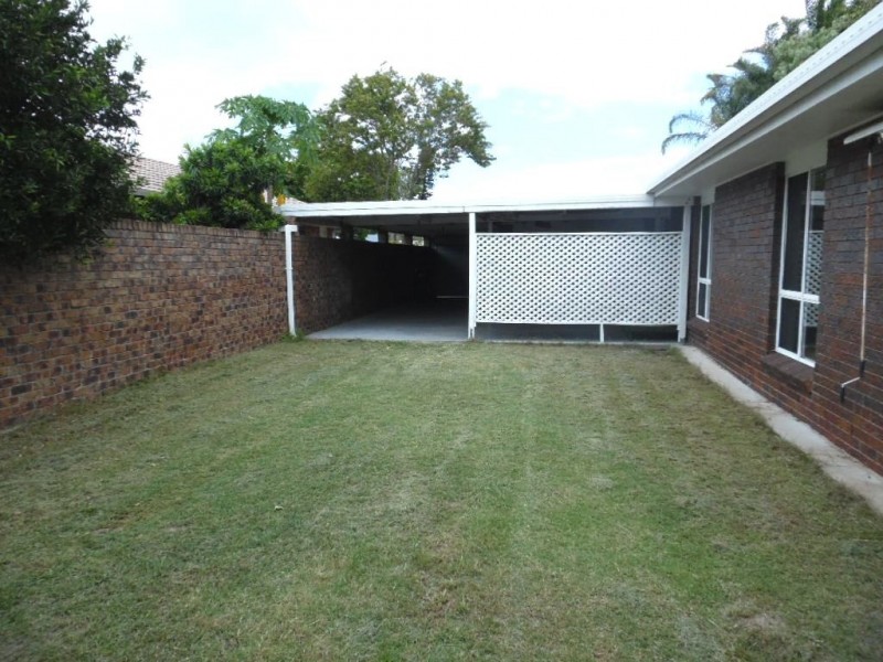 31 Christine Avenue, Torquay QLD 4655