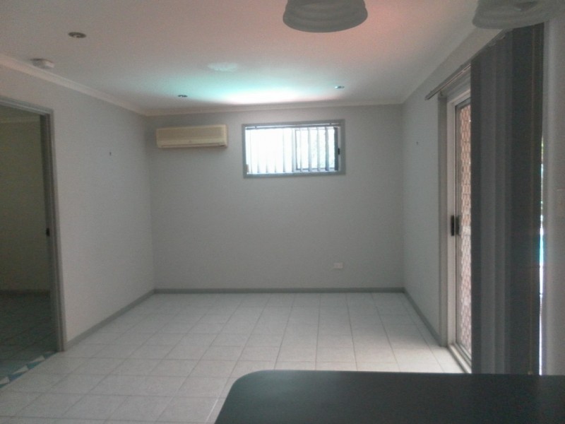 16 Debra Court, Urangan QLD 4655