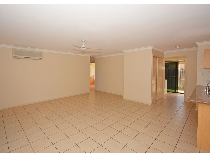 17 Kestrel Court, Eli Waters QLD 4655