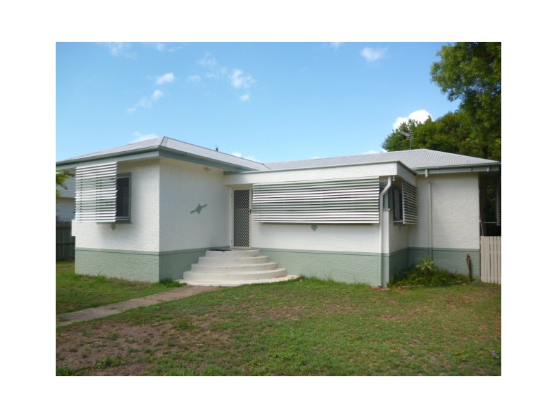 64 King Street,, Urangan QLD 4655