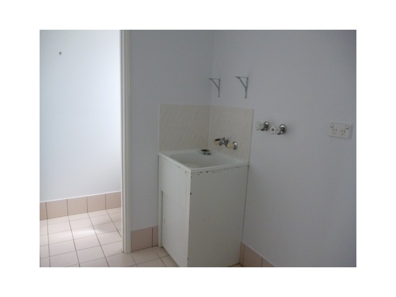 5 Jenny Court,, Point Vernon QLD 4655