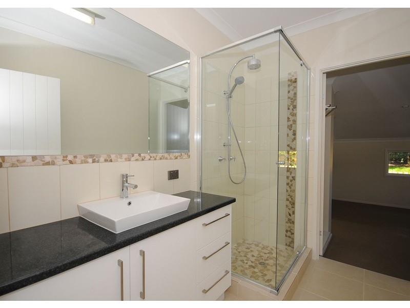 12 Elizabeth Street,, Urangan QLD 4655