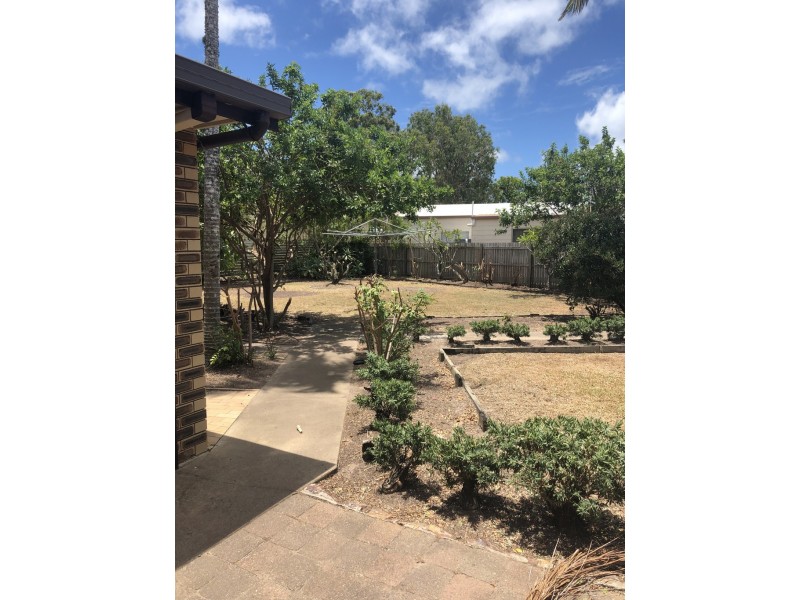 34 Moonlight Avenue,, Scarness QLD 4655