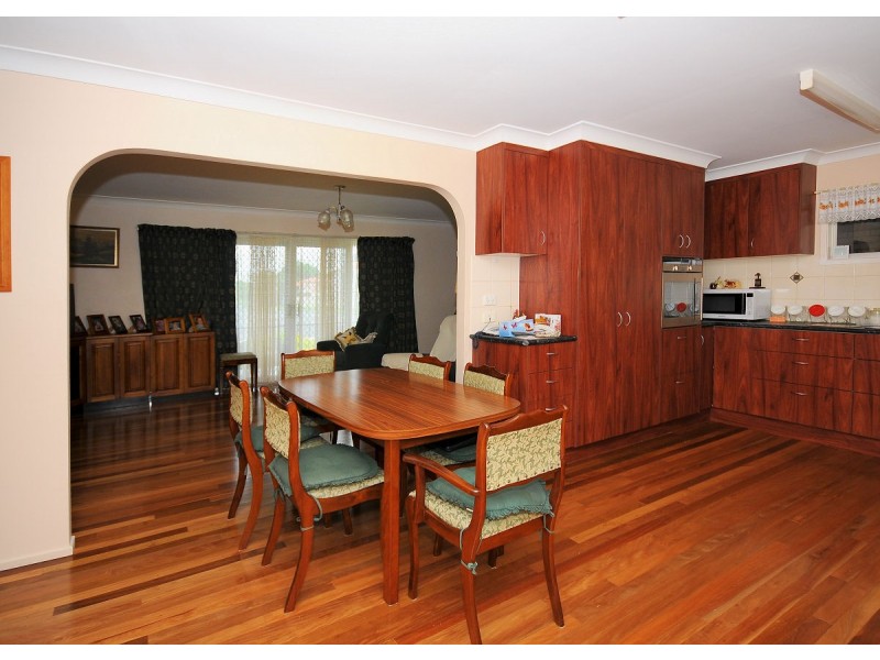 74 Dayman Street, Urangan QLD 4655