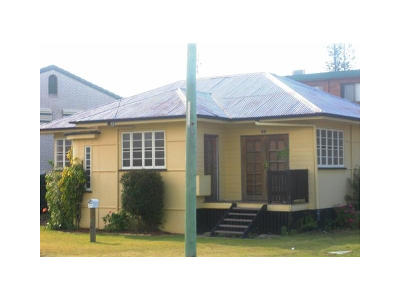90 Cypress Street, Torquay QLD 4655