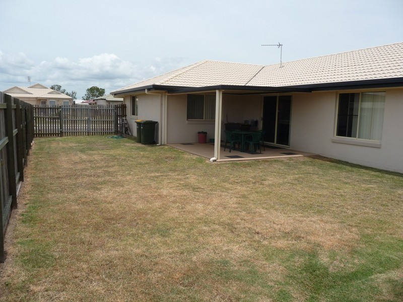 79 Endeavour Way,, Eli Waters QLD 4655