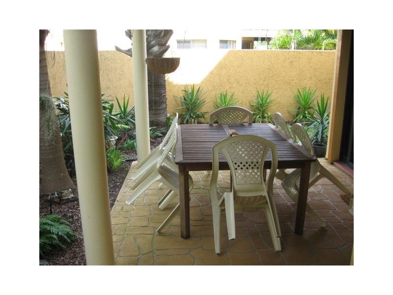 19/33 Elizabeth Street “The Grange Resort”, Urangan QLD 4655