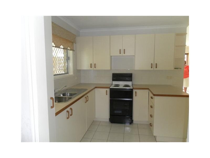 35 Fraser Street, Torquay QLD 4655