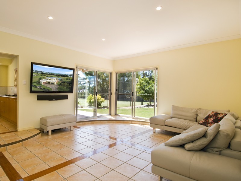 11 Ocean Park Drive, Dundowran Beach QLD 4655