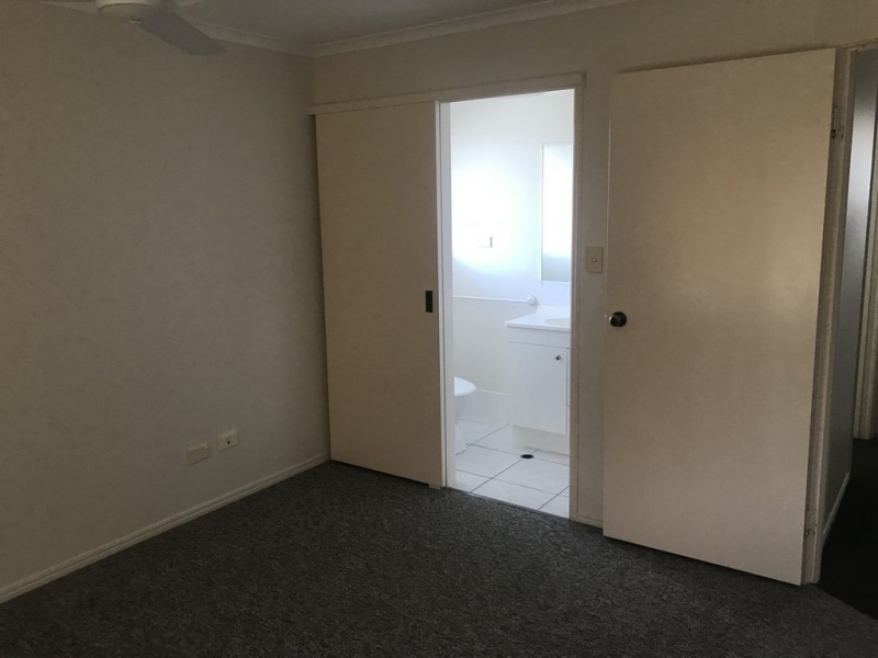 17 Kirton Road, Point Vernon QLD 4655