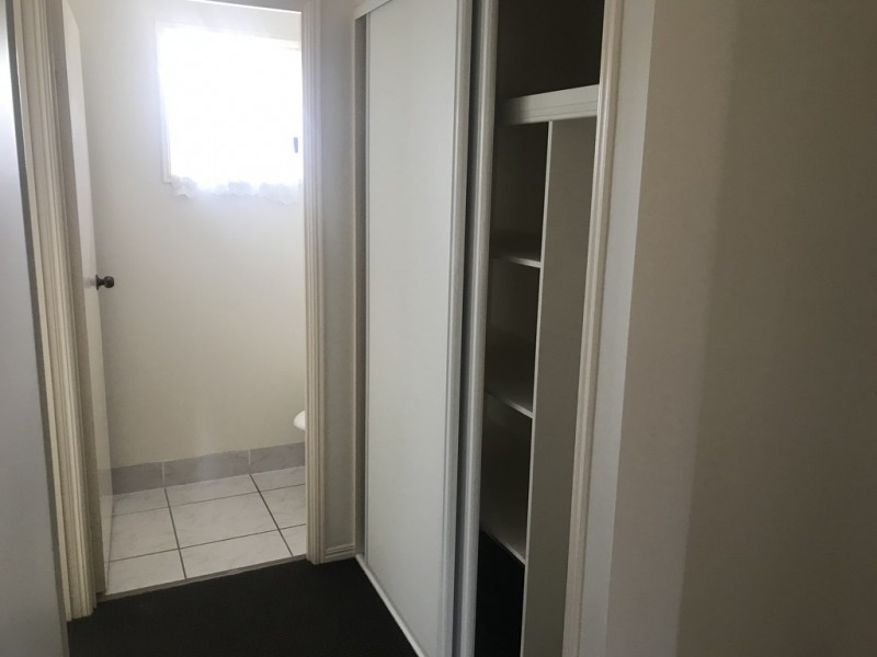 17 Kirton Road, Point Vernon QLD 4655