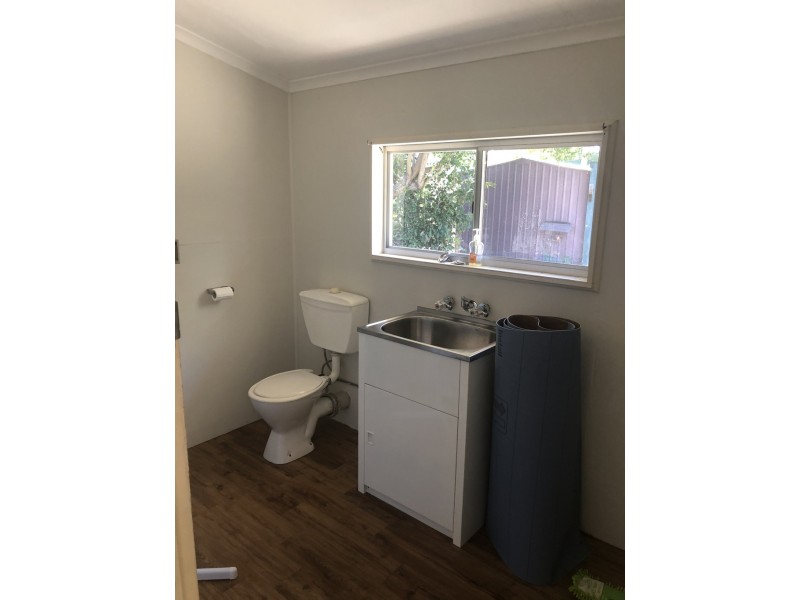 37 Limpus Street, Urangan QLD 4655