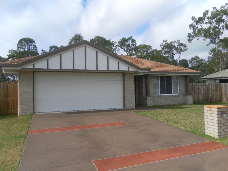 14 Jewel Court, Urangan QLD 4655