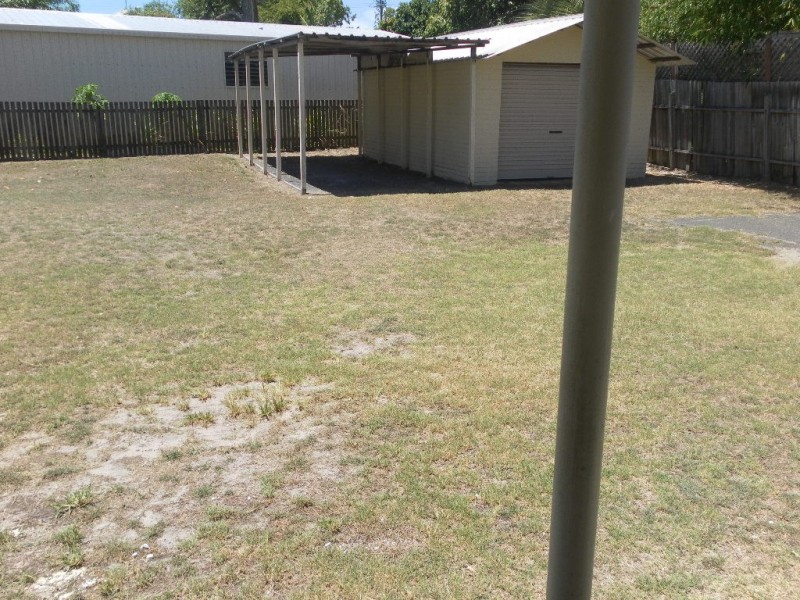 130 Cunningham Street, Urangan QLD 4655