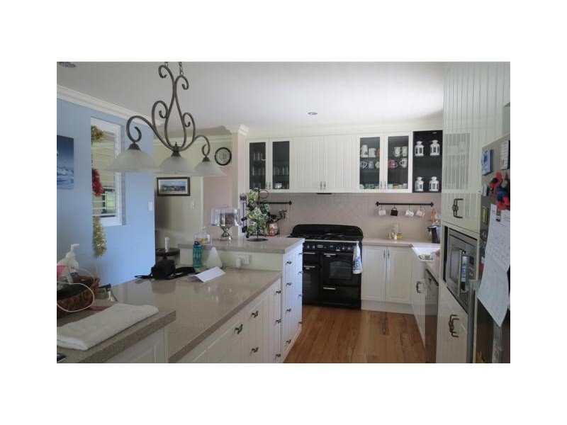 144b Truro Street, Torquay QLD 4655