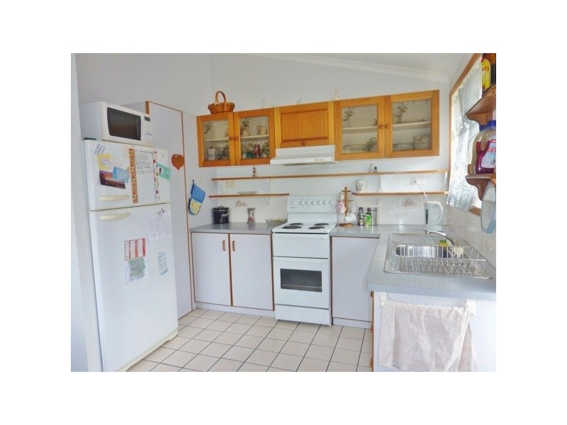 5b Mitchell Avenue, Craignish QLD 4655