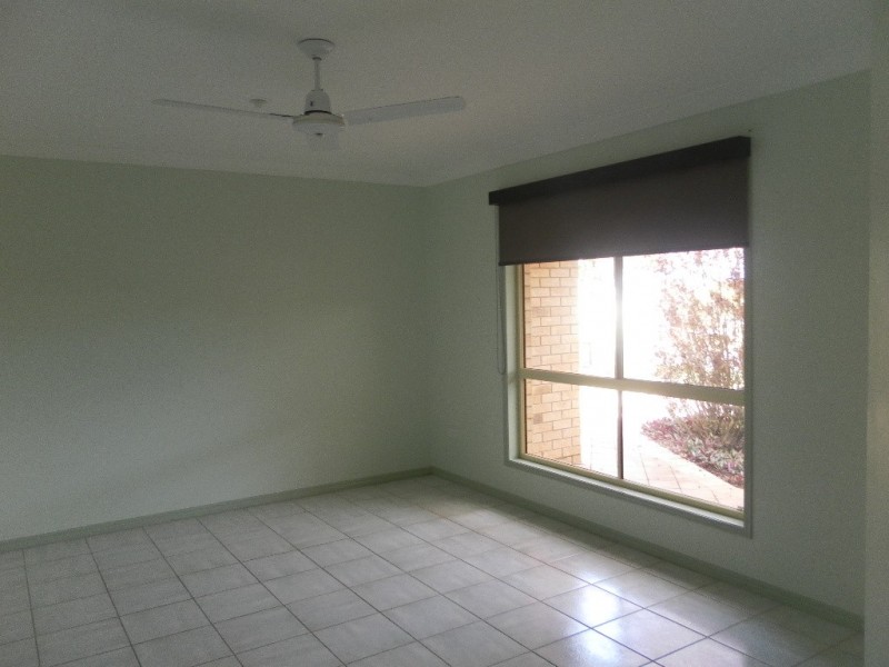 26 Lester Crescent, Torquay QLD 4655