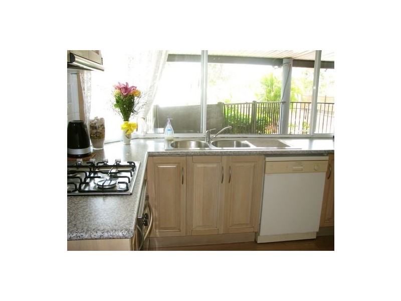 7 Oriole Court, Eli Waters QLD 4655