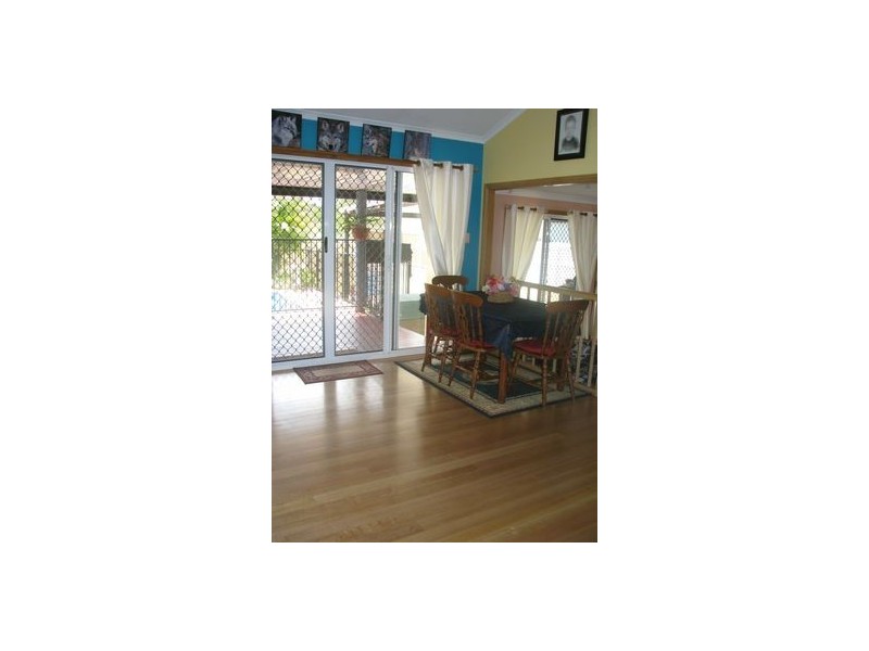 7 Oriole Court, Eli Waters QLD 4655