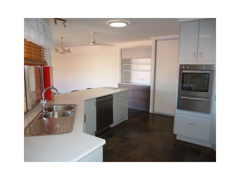 58 Kookaburra Drive, Eli Waters QLD 4655