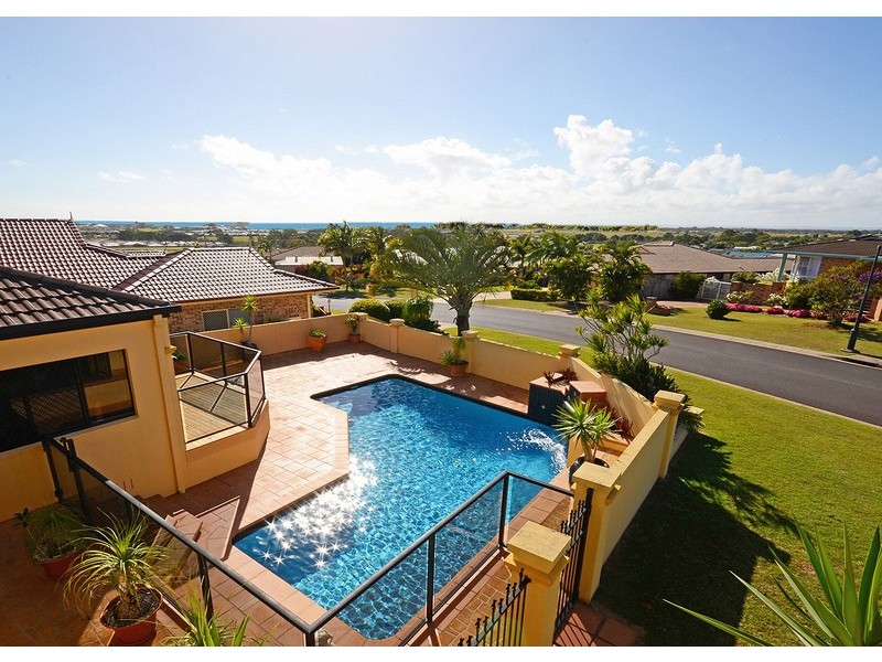 38 Gundesen Drive, Urraween QLD 4655