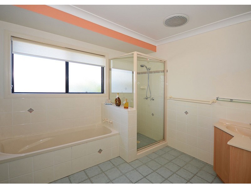 38 Gundesen Drive, Urraween QLD 4655