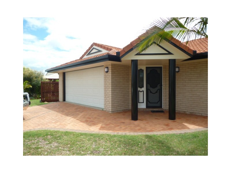 31 Kookaburra Drive, Eli Waters QLD 4655