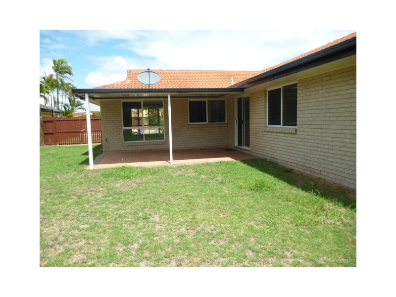 31 Kookaburra Drive, Eli Waters QLD 4655
