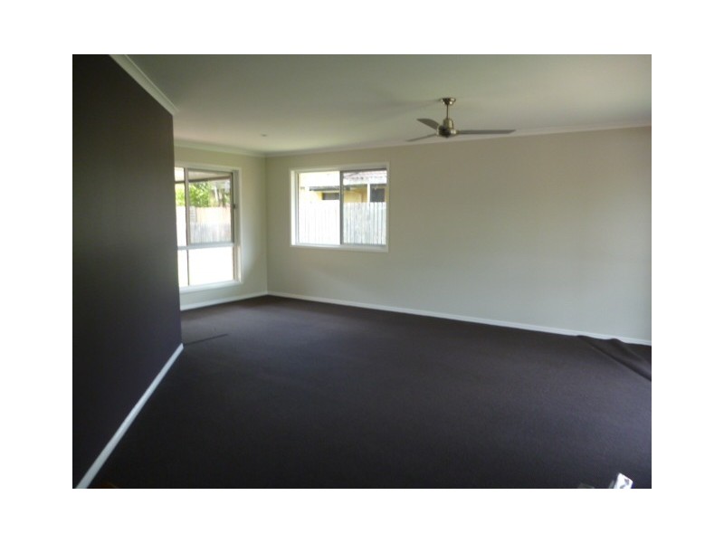 31 Kookaburra Drive, Eli Waters QLD 4655