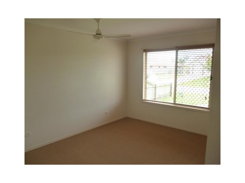 33 Anchorage Circuit, Point Vernon QLD 4655