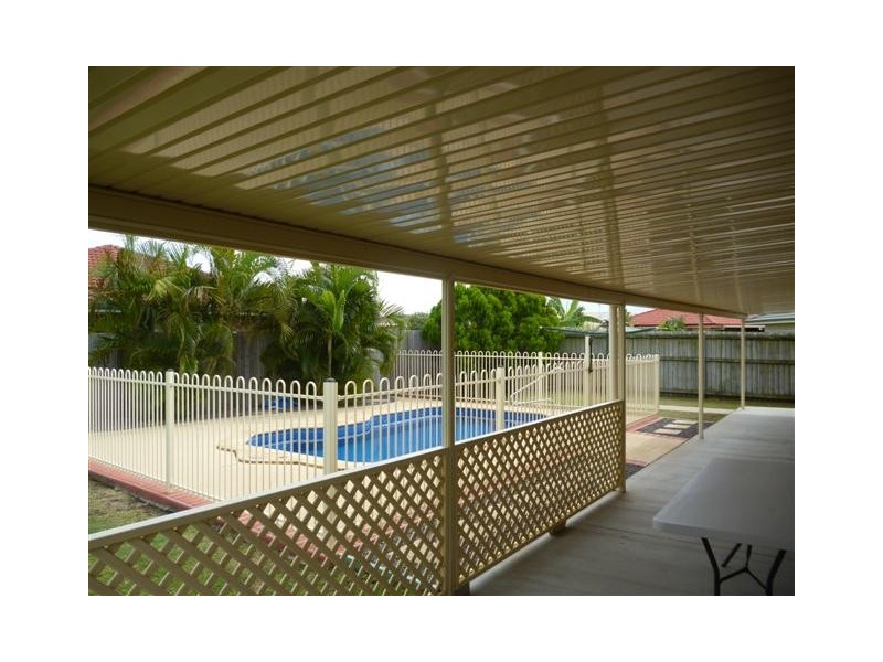 33 Anchorage Circuit, Point Vernon QLD 4655