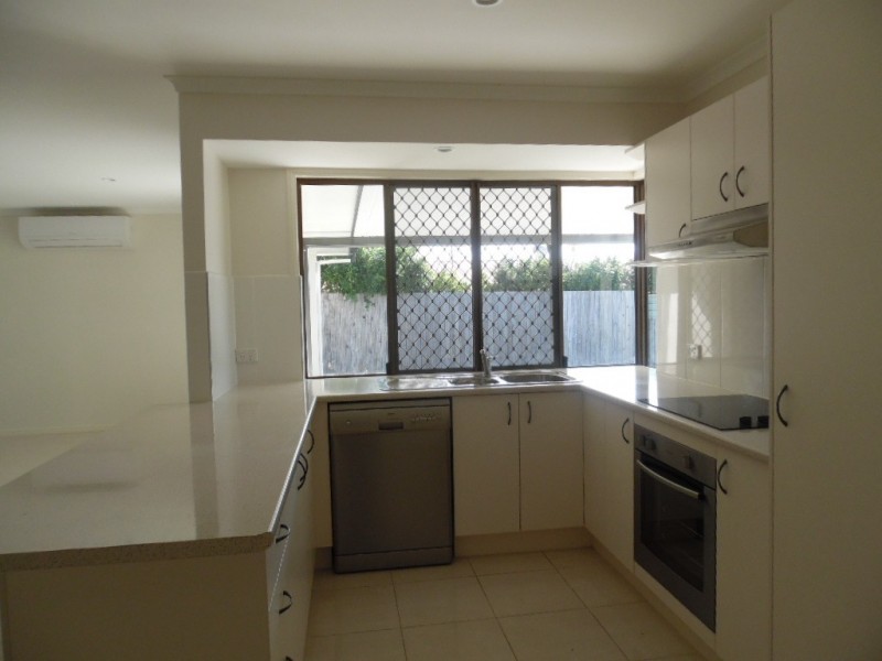 19 Eurong Avenue, Pialba QLD 4655