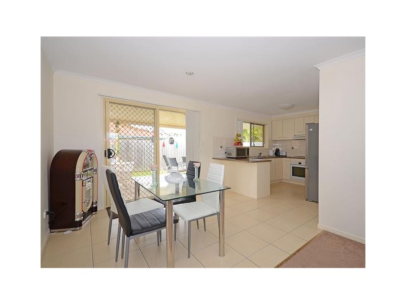 5 Malcolm Court, Point Vernon QLD 4655