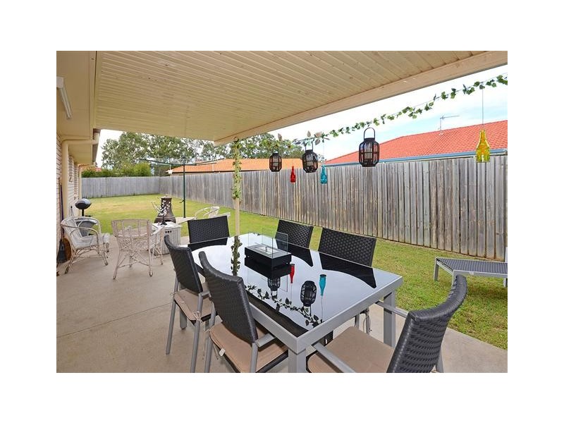 5 Malcolm Court, Point Vernon QLD 4655