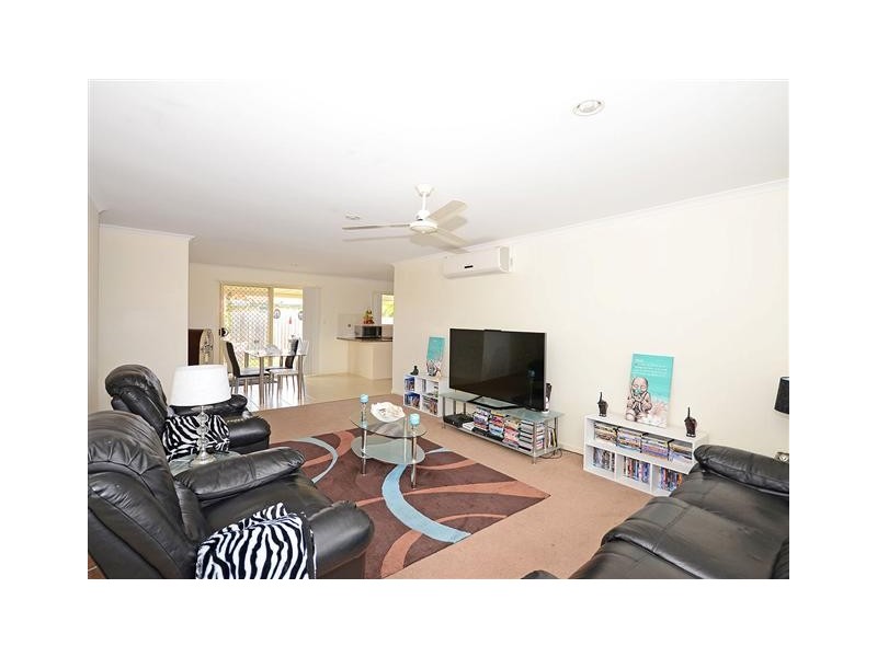 5 Malcolm Court, Point Vernon QLD 4655
