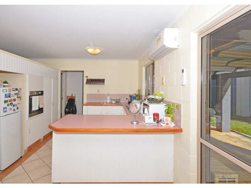 10 Minguin Street, Scarness QLD 4655