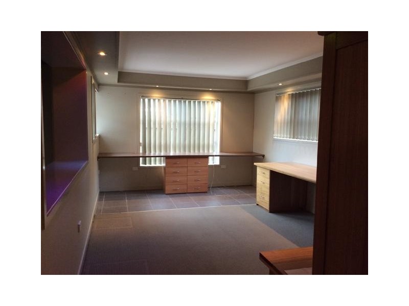 181 Long Street, Point Vernon QLD 4655