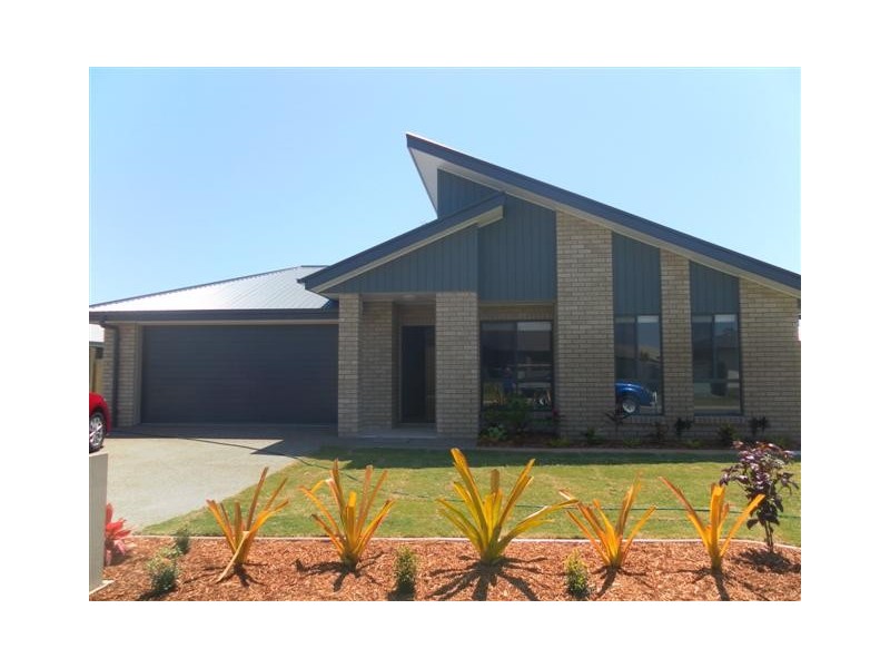 29 Bounty Circuit, Eli Waters QLD 4655